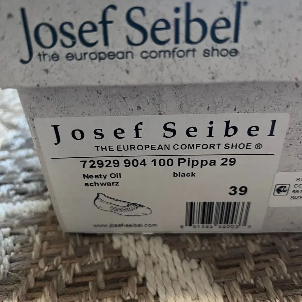 Josef Seibel Pippa Flat Sz 39/ US 8-8.5